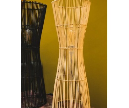 LAMPE A POSER HALO | ROTIN | 25cm x H71cm | NOIR