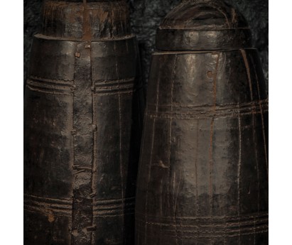 HALTÈRES ANCIENNES EN BOIS EXOTIQUE - 70cm