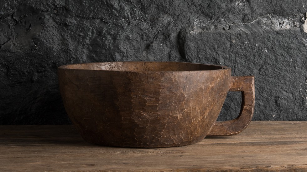 COUPE ANCIENNE EN BOIS DU SULAWESI