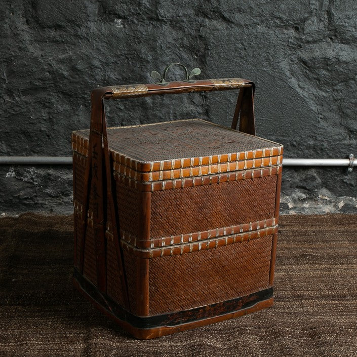 PANIER ANCIEN DU ZHEJIANG | CHINE 1926 | 33cm x 33cm x H48cm ( 850   le panier, vendu par paire au prix de 1700  )