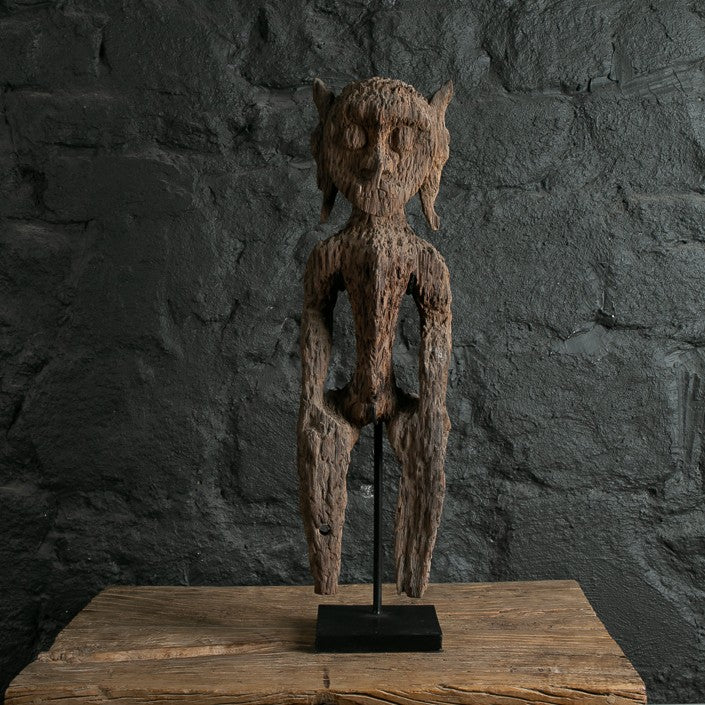 Statue ancienne de Borneo - Bois éxotique