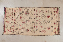 Tapis BERBERE ANCIEN AZILAL - 100% laine noué main - 135 x 270 cm