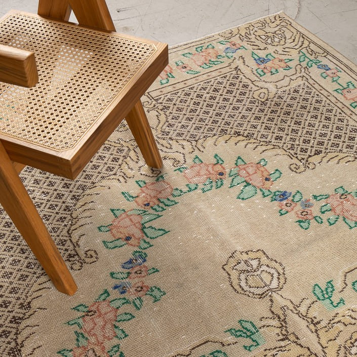 Tapis Zeki Muren - Pièce unique 267/172