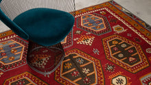 Tapis KILIM SARKISLA - 100% laine noué main - 235 x 330 cm