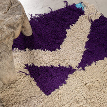 Tapis BERBERE ZENDAK -  100% laine noué main - 63cm x 103cm