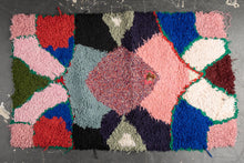 Tapis BERBERE ZENDAK -  100% laine noué main - 61cm x 101cm