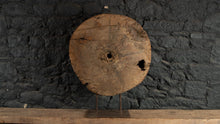 Roue sur socle