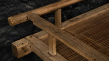Banquette en orme et bambou