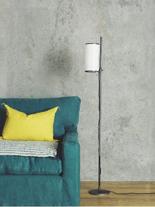 Lampadaire KO - H150cm - Abat jour blanc & biais noir