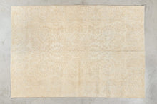 Tapis Vintage - Pièce unique 306/212