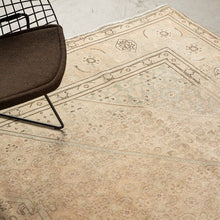 Tapis VINTAGE TABAN - 100% laine noué main - 300 x 372 cm