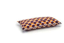 Coussin Twist en soie imprimée