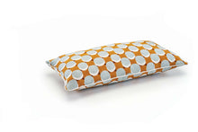 Coussin Twist en soie imprimée