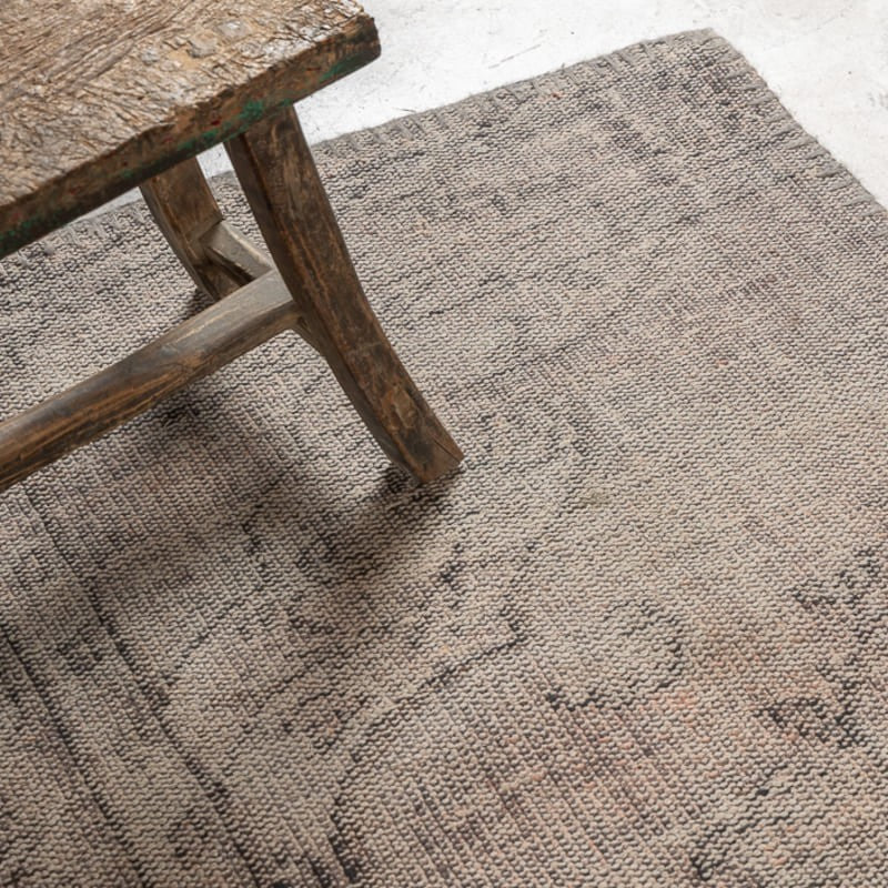 Tapis vintage - Pièce unique 276/90