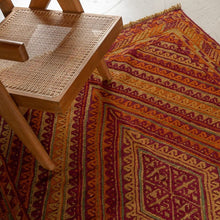 Tapis KILIM MOSHWANI - 100% laine noué main - 137cm x 188cm
