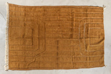 Tapis BERBERE NEW BENI OUARAIN - 100% laine noué main - 220cm x 310cm