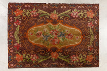 TAPIS MOLDAVE ANCIEN POINT NOUE COUPE | 144cm x 204cm | 100% LAINE FAIT MAIN
