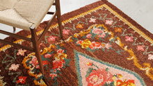 TAPIS MOLDAVE ANCIEN POINT NOUE COUPE | 144cm x 195cm | 100% LAINE FAIT MAIN