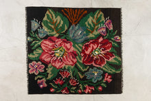 Tapis Killim Moldave - 100% laine nouée main - 122cm x 134cm