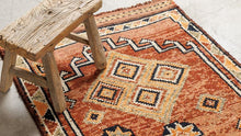 Tapis HERKI  - 100% laine noué main - 90 x 337 cm