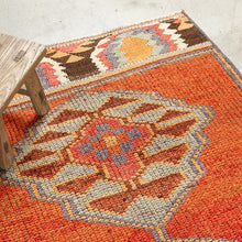Tapis HERKI  - 100% laine noué main - 94 x 346 cm