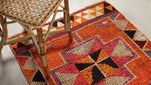 Tapis HERKI  - 100% laine noué main - 93 x 281 cm