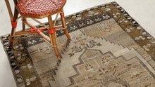 Tapis VINTAGE - 100% laine noué main - 126 x 191 cm