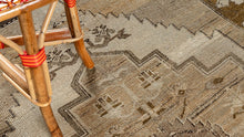 Tapis VINTAGE - 100% laine noué main - 126 x 191 cm