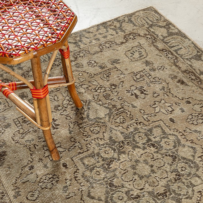 Tapis VINTAGE - 100% laine noué main - 115 x 163 cm