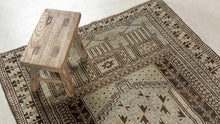 Tapis VINTAGE - 100% laine noué main - 85 x 129 cm