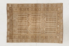 Tapis VINTAGE - 100% laine noué main - 85 x 113 cm