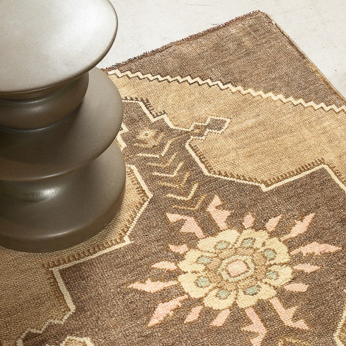 Tapis Vintage - Pièce unique 365/94