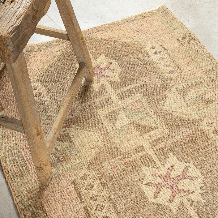 Tapis Vintage - Pièce unique 367/92