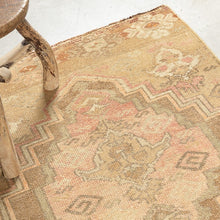 Tapis Vintage - Pièce unique 400/98