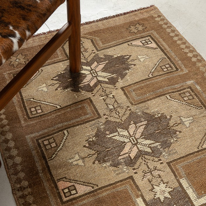 Tapis Vintage - Pièce unique 296/97