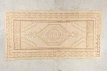 Tapis VINTAGE - 100% laine noué main - 122 x 232 cm