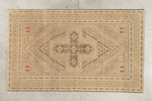 Tapis VINTAGE - 100% laine noué main - 112 x 184 cm