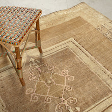 Tapis Vintage - Pièce unique 457/202