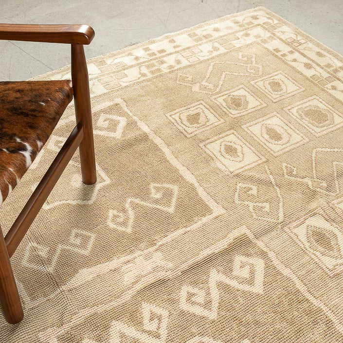 Tapis Vintage - Pièce unique 473/362