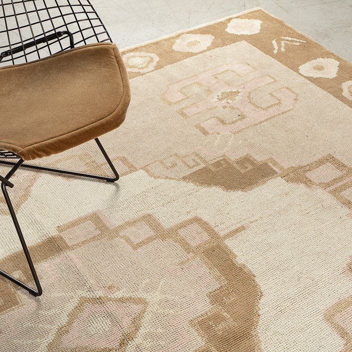 Tapis Vintage - Pièce unique 367/297