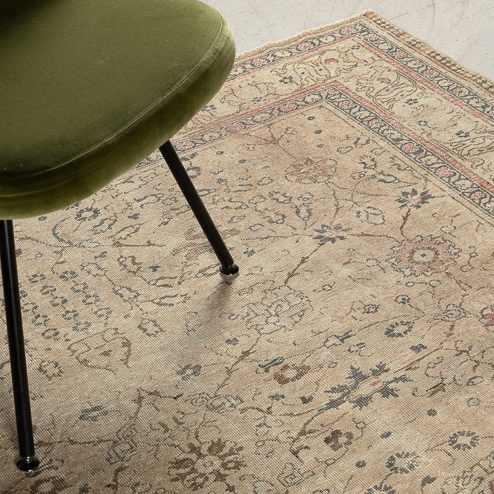 Tapis Vintage - Pièce unique 380/304