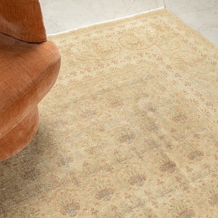 Tapis Vintage - Pièce unique 546/360