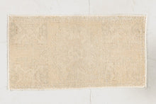 Tapis VINTAGE - 100% laine noué main - 48 x 87 cm