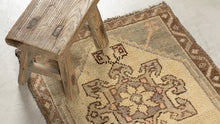 Tapis VINTAGE - 100% laine noué main - 50 x 87 cm