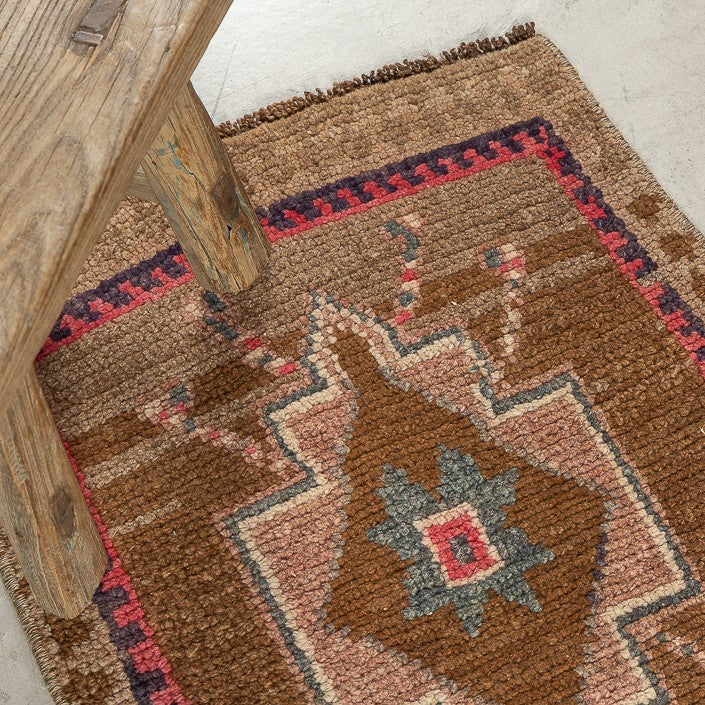 Tapis Vintage - Pièce unique 92/42