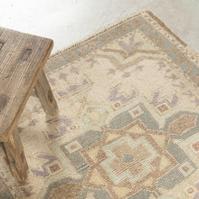 Tapis VINTAGE - 100% laine noué main - 71 x 81 cm