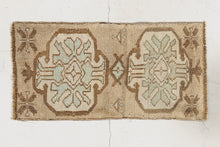 Tapis VINTAGE - 100% laine noué main - 38 x 76 cm