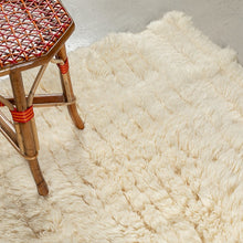 Tapis BERBERE CONTEMPORAIN MRIRT - 100% laine noué main -  120cm x 200cm
