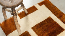 Tapis BERBERE CONTEMPORAIN MRIRT - 100% laine noué main -  100cm x 110cm
