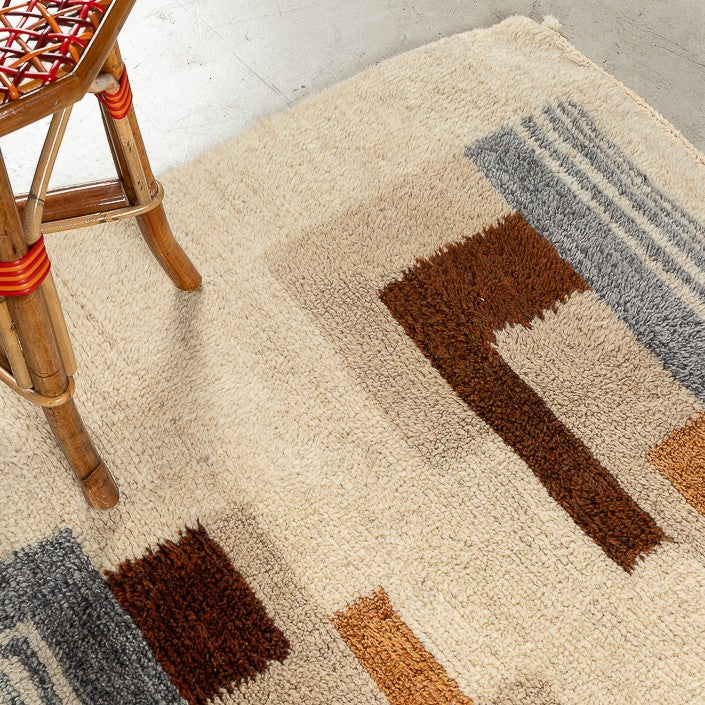 Tapis BERBERE CONTEMPORAIN MRIRT - 100% laine noué main -  105cm x 105cm